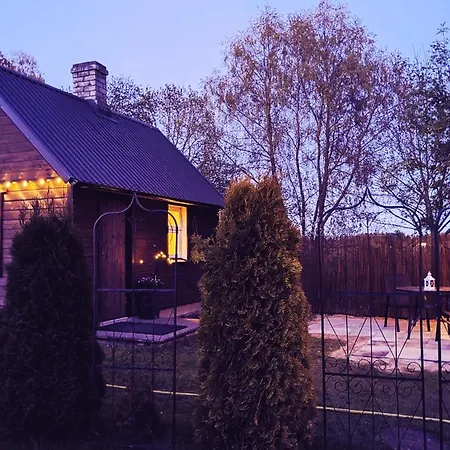 度假居 Arhaic Sauna Smallhouse, In Estonian Countryside, Near The Lake!